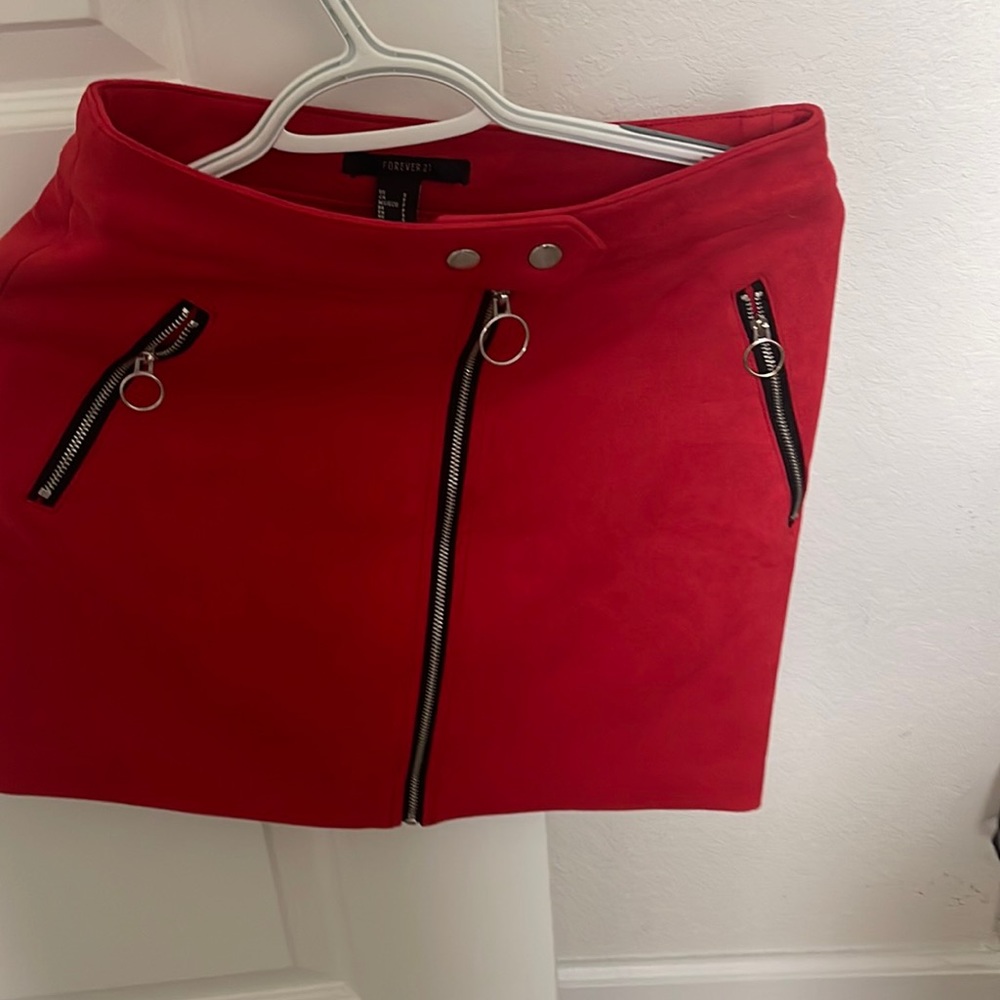 Red skirt size s new